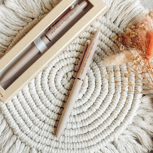 A Little Country in Every Stroke Pen