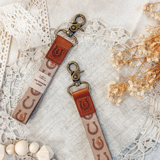 Lucky Horseshoes Keychain Loop