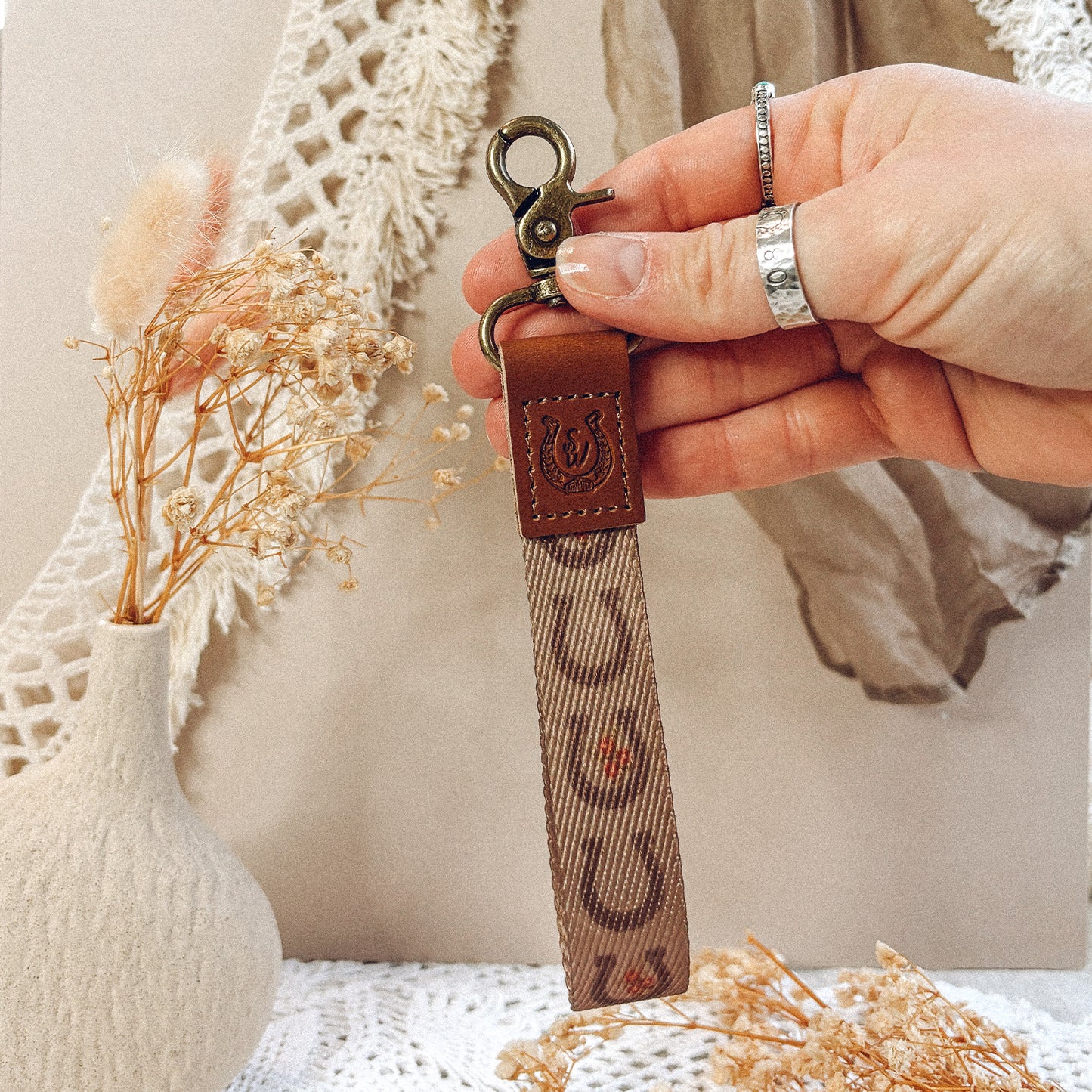 Lucky Horseshoes Keychain Loop