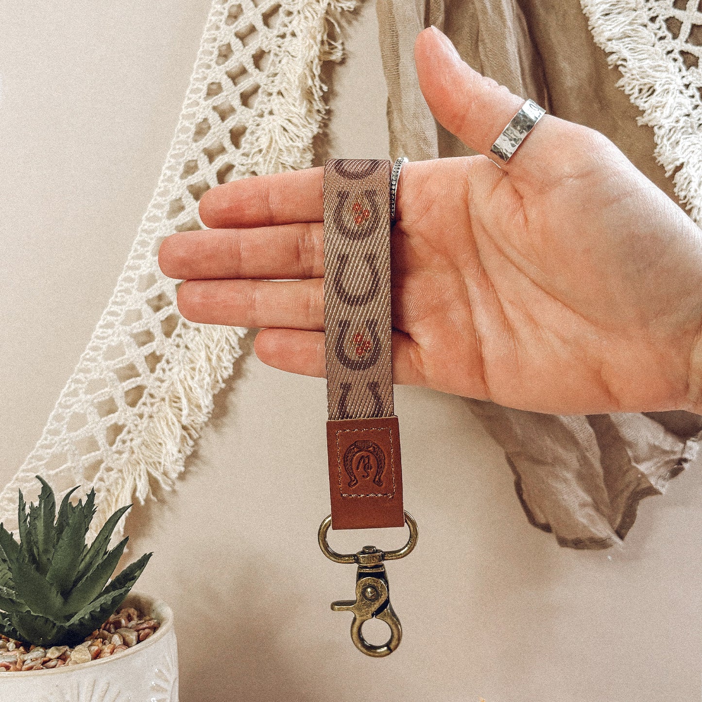 Lucky Horseshoes Keychain Loop