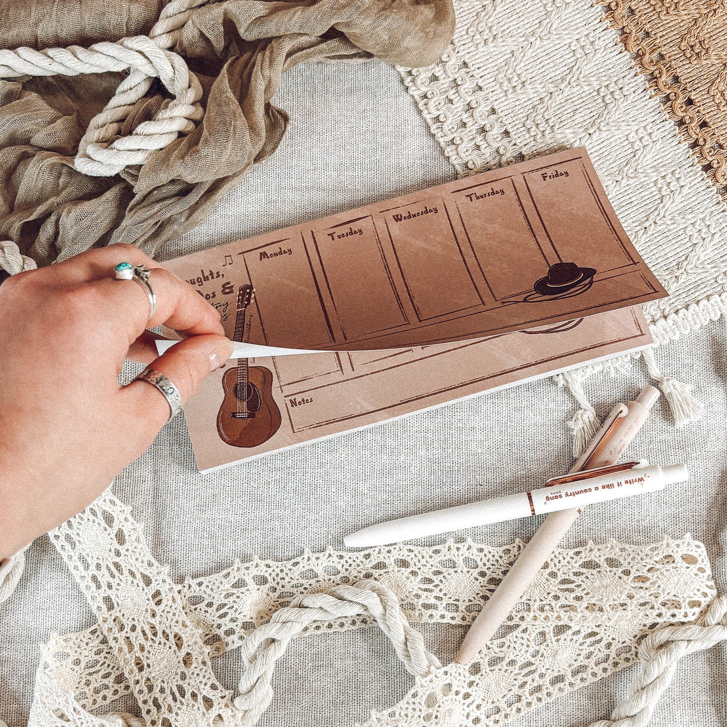 Thoughts, To-Dos And Country Tunes DL Notepad