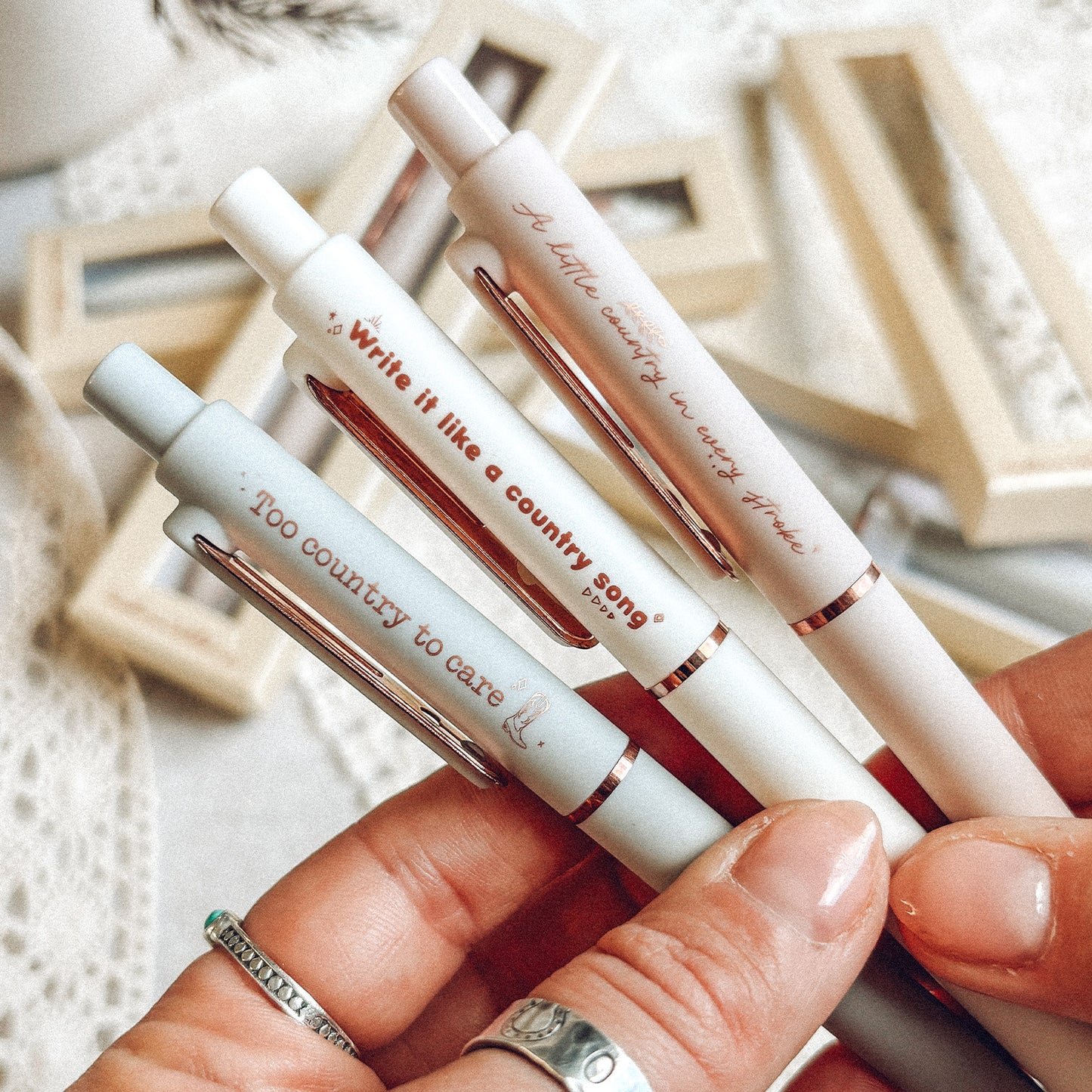 A Little Country in Every Stroke Pen